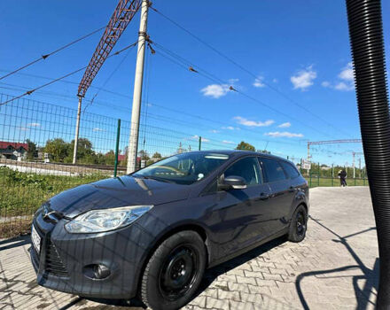 Серый Форд Фокус, объемом двигателя 1.56 л и пробегом 310 тыс. км за 7450 $, фото 2 на Automoto.ua