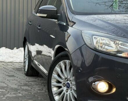 Серый Форд Фокус, объемом двигателя 1.6 л и пробегом 228 тыс. км за 7799 $, фото 4 на Automoto.ua