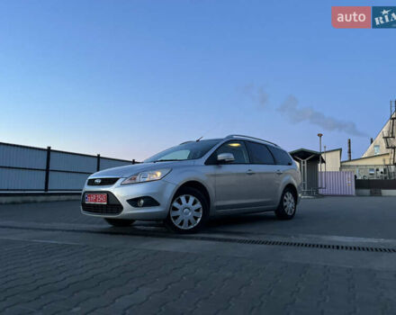 Серый Форд Фокус, объемом двигателя 1.6 л и пробегом 254 тыс. км за 6600 $, фото 2 на Automoto.ua