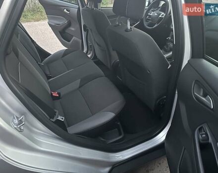 Серый Форд Фокус, объемом двигателя 1.6 л и пробегом 191 тыс. км за 7600 $, фото 16 на Automoto.ua