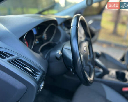 Серый Форд Фокус, объемом двигателя 1.6 л и пробегом 236 тыс. км за 6800 $, фото 47 на Automoto.ua