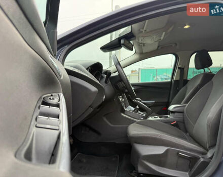 Серый Форд Фокус, объемом двигателя 1.6 л и пробегом 228 тыс. км за 6900 $, фото 27 на Automoto.ua