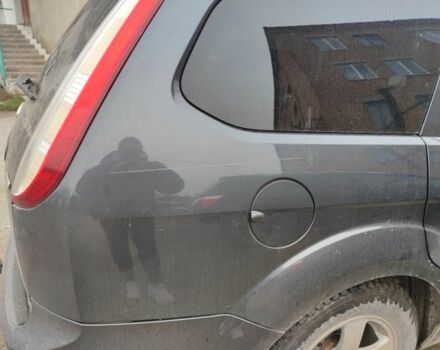 Серый Форд Фокус, объемом двигателя 0 л и пробегом 230 тыс. км за 4800 $, фото 7 на Automoto.ua