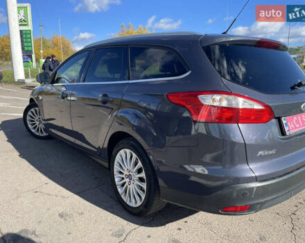 Серый Форд Фокус, объемом двигателя 1.6 л и пробегом 227 тыс. км за 7950 $, фото 17 на Automoto.ua