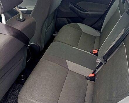 Серый Форд Фокус, объемом двигателя 1.6 л и пробегом 210 тыс. км за 7500 $, фото 12 на Automoto.ua