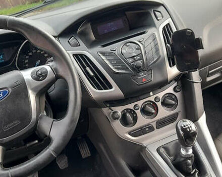 Серый Форд Фокус, объемом двигателя 1.56 л и пробегом 257 тыс. км за 5750 $, фото 10 на Automoto.ua