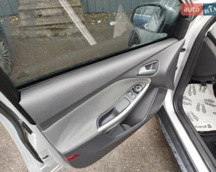 Серый Форд Фокус, объемом двигателя 1.6 л и пробегом 253 тыс. км за 6700 $, фото 11 на Automoto.ua