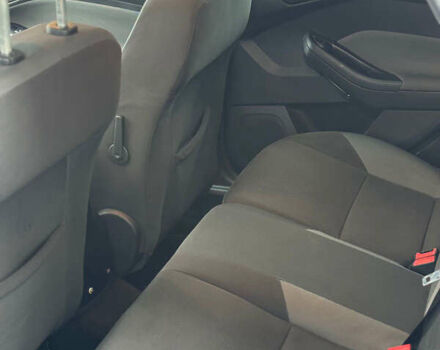 Серый Форд Фокус, объемом двигателя 1.6 л и пробегом 224 тыс. км за 7700 $, фото 11 на Automoto.ua