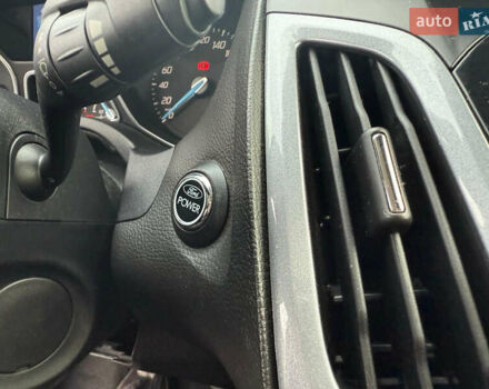 Серый Форд Фокус, объемом двигателя 1.6 л и пробегом 228 тыс. км за 6900 $, фото 33 на Automoto.ua