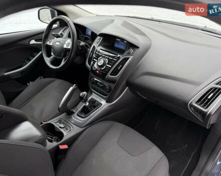 Сірий Форд Фокус, об'ємом двигуна 1.6 л та пробігом 228 тис. км за 6600 $, фото 29 на Automoto.ua