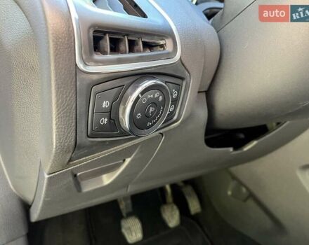 Сірий Форд Фокус, об'ємом двигуна 1.6 л та пробігом 191 тис. км за 8300 $, фото 26 на Automoto.ua