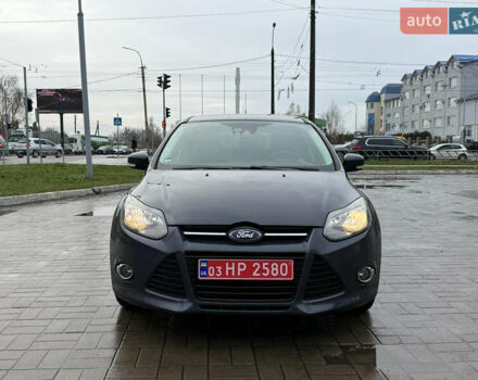 Серый Форд Фокус, объемом двигателя 1.6 л и пробегом 228 тыс. км за 6900 $, фото 5 на Automoto.ua