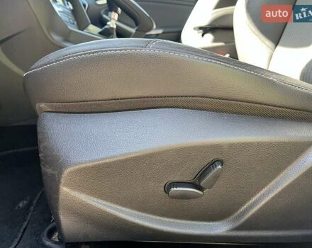 Сірий Форд Фокус, об'ємом двигуна 1.6 л та пробігом 191 тис. км за 8300 $, фото 22 на Automoto.ua