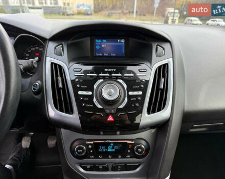 Серый Форд Фокус, объемом двигателя 1.6 л и пробегом 228 тыс. км за 6900 $, фото 21 на Automoto.ua