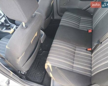 Серый Форд Фокус, объемом двигателя 1.6 л и пробегом 246 тыс. км за 5600 $, фото 22 на Automoto.ua