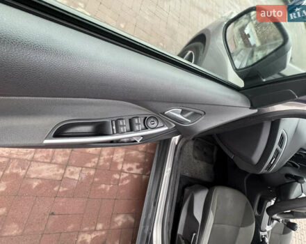 Серый Форд Фокус, объемом двигателя 1.6 л и пробегом 242 тыс. км за 7199 $, фото 11 на Automoto.ua