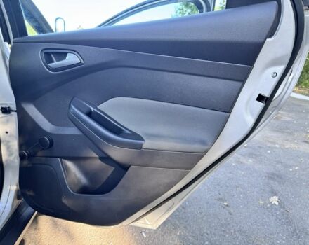 Серый Форд Фокус, объемом двигателя 1.6 л и пробегом 181 тыс. км за 7799 $, фото 6 на Automoto.ua