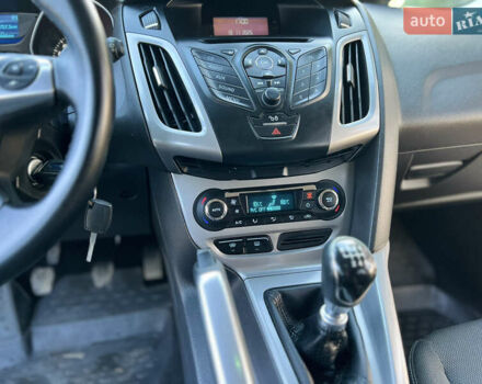 Серый Форд Фокус, объемом двигателя 1.6 л и пробегом 236 тыс. км за 6800 $, фото 46 на Automoto.ua