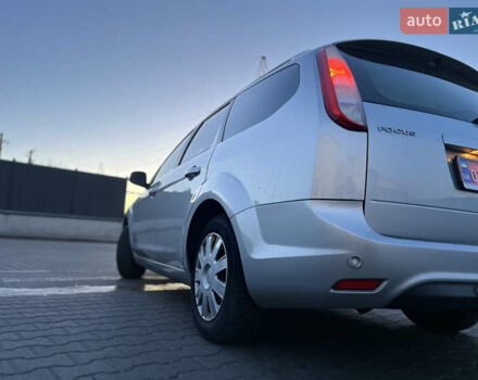 Серый Форд Фокус, объемом двигателя 1.6 л и пробегом 254 тыс. км за 6600 $, фото 8 на Automoto.ua