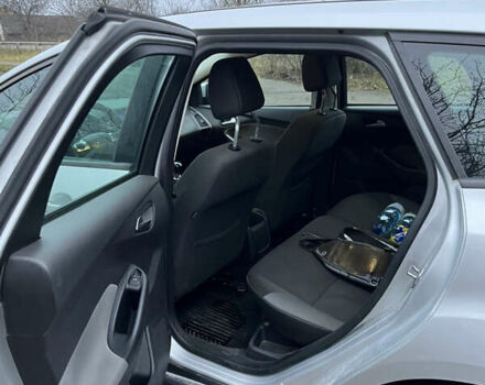 Сірий Форд Фокус, об'ємом двигуна 1.56 л та пробігом 307 тис. км за 7200 $, фото 9 на Automoto.ua