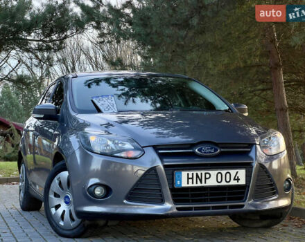 Серый Форд Фокус, объемом двигателя 1.6 л и пробегом 236 тыс. км за 6800 $, фото 1 на Automoto.ua