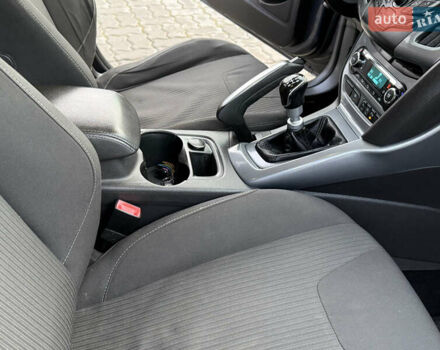 Серый Форд Фокус, объемом двигателя 1.6 л и пробегом 228 тыс. км за 7850 $, фото 19 на Automoto.ua