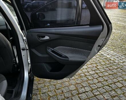 Сірий Форд Фокус, об'ємом двигуна 1.56 л та пробігом 388 тис. км за 5899 $, фото 24 на Automoto.ua