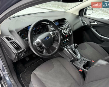 Сірий Форд Фокус, об'ємом двигуна 1.6 л та пробігом 228 тис. км за 6600 $, фото 31 на Automoto.ua