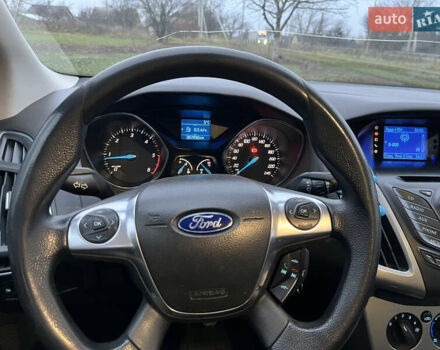 Сірий Форд Фокус, об'ємом двигуна 1.56 л та пробігом 307 тис. км за 7200 $, фото 12 на Automoto.ua