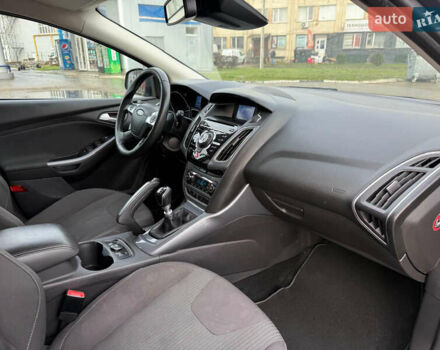 Серый Форд Фокус, объемом двигателя 1.6 л и пробегом 228 тыс. км за 6900 $, фото 35 на Automoto.ua