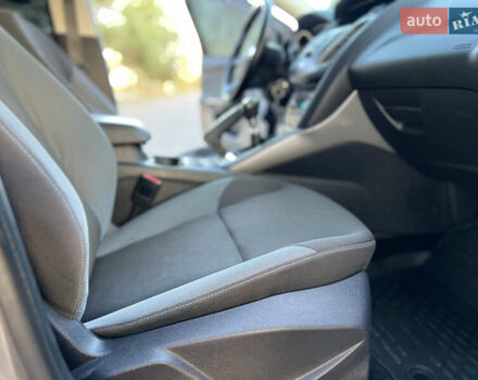 Серый Форд Фокус, объемом двигателя 1.6 л и пробегом 236 тыс. км за 6800 $, фото 30 на Automoto.ua