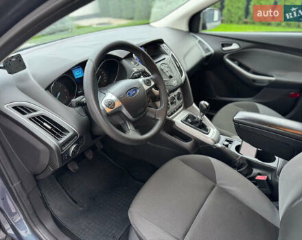 Серый Форд Фокус, объемом двигателя 1.6 л и пробегом 224 тыс. км за 7700 $, фото 12 на Automoto.ua
