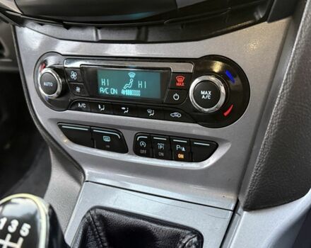 Серый Форд Фокус, объемом двигателя 1.6 л и пробегом 228 тыс. км за 7799 $, фото 7 на Automoto.ua