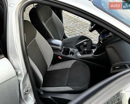 Сірий Форд Фокус, об'ємом двигуна 1.56 л та пробігом 388 тис. км за 5899 $, фото 19 на Automoto.ua