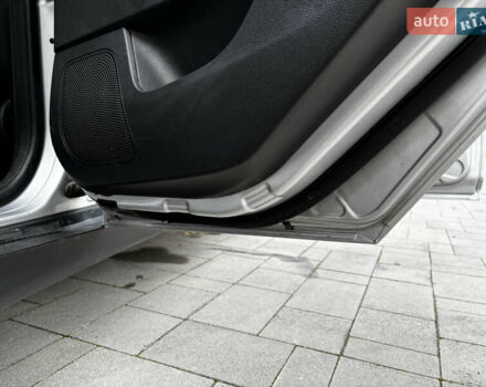 Серый Форд Фокус, объемом двигателя 1.6 л и пробегом 388 тыс. км за 5900 $, фото 15 на Automoto.ua