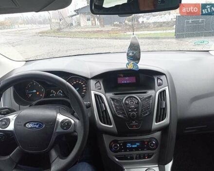 Серый Форд Фокус, объемом двигателя 1.6 л и пробегом 210 тыс. км за 7500 $, фото 3 на Automoto.ua