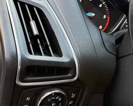 Серый Форд Фокус, объемом двигателя 1.6 л и пробегом 228 тыс. км за 7850 $, фото 39 на Automoto.ua