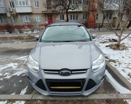 Серый Форд Фокус, объемом двигателя 1.6 л и пробегом 136 тыс. км за 7500 $, фото 5 на Automoto.ua