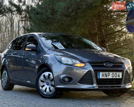 Серый Форд Фокус, объемом двигателя 1.6 л и пробегом 236 тыс. км за 6800 $, фото 6 на Automoto.ua