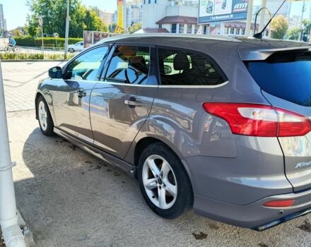 Сірий Форд Фокус, об'ємом двигуна 2 л та пробігом 338 тис. км за 6750 $, фото 3 на Automoto.ua