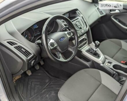 Сірий Форд Фокус, об'ємом двигуна 1.6 л та пробігом 185 тис. км за 7499 $, фото 12 на Automoto.ua