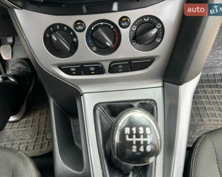 Сірий Форд Фокус, об'ємом двигуна 1.6 л та пробігом 327 тис. км за 5894 $, фото 7 на Automoto.ua