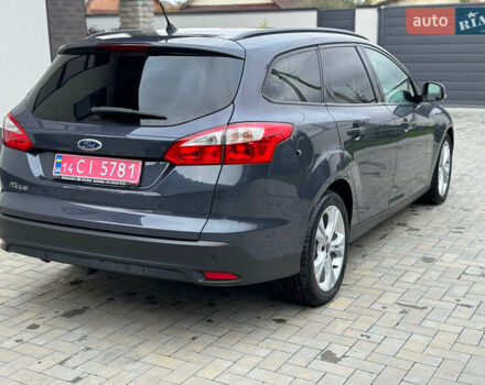 Серый Форд Фокус, объемом двигателя 1.6 л и пробегом 224 тыс. км за 7700 $, фото 3 на Automoto.ua