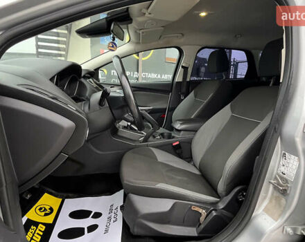 Серый Форд Фокус, объемом двигателя 1.56 л и пробегом 277 тыс. км за 6100 $, фото 8 на Automoto.ua