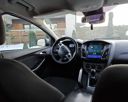 Серый Форд Фокус, объемом двигателя 1.6 л и пробегом 272 тыс. км за 5499 $, фото 7 на Automoto.ua