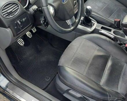 Сірий Форд Фокус, об'ємом двигуна 1.6 л та пробігом 215 тис. км за 4800 $, фото 19 на Automoto.ua