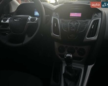 Серый Форд Фокус, объемом двигателя 1.6 л и пробегом 191 тыс. км за 7600 $, фото 18 на Automoto.ua