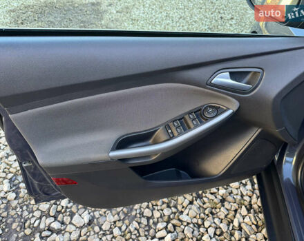 Сірий Форд Фокус, об'ємом двигуна 1.6 л та пробігом 203 тис. км за 6600 $, фото 22 на Automoto.ua