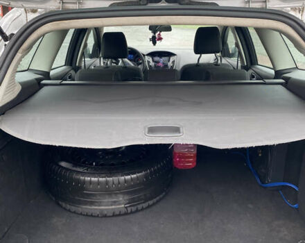 Серый Форд Фокус, объемом двигателя 2.01 л и пробегом 269 тыс. км за 6500 $, фото 9 на Automoto.ua