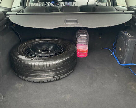 Серый Форд Фокус, объемом двигателя 2.01 л и пробегом 269 тыс. км за 6500 $, фото 10 на Automoto.ua